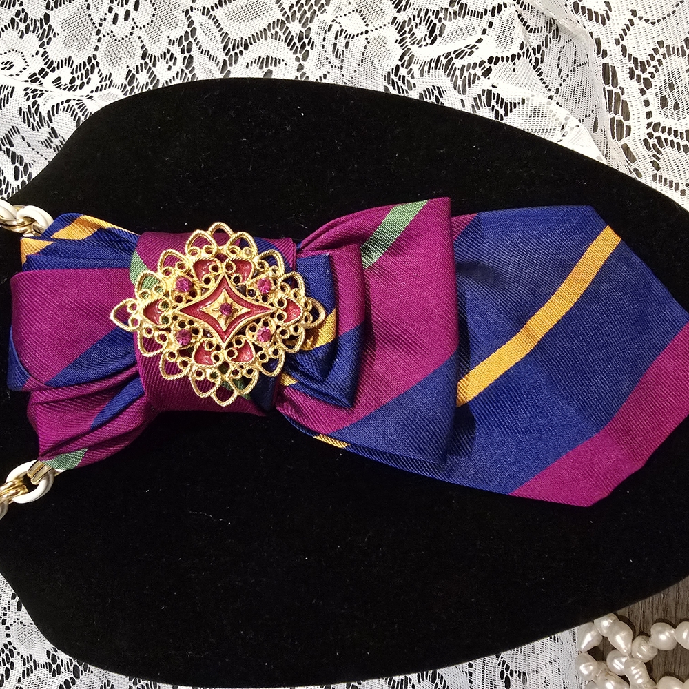 Elegant Purple and Blue Bow Tie with Gold Accent